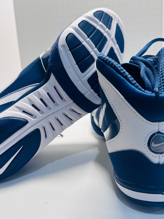 Nike Men’s Freek Wrestling Shoes